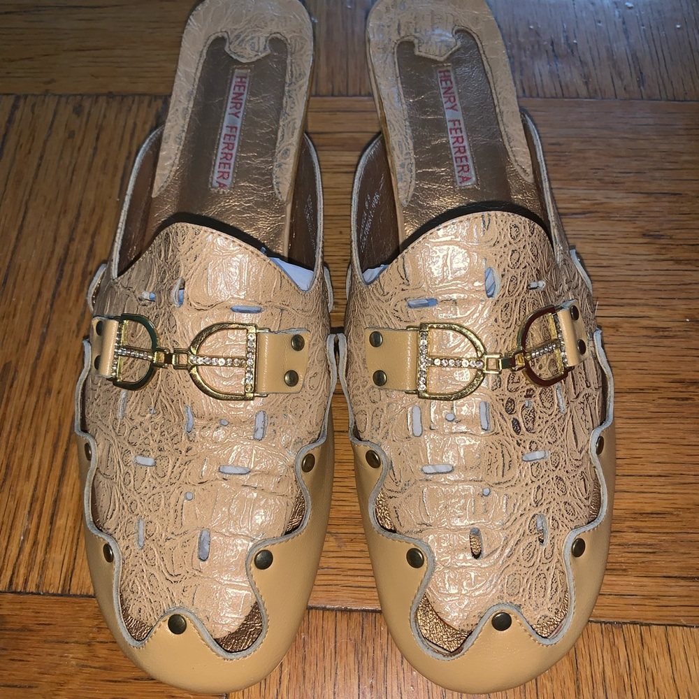 Vintage Henry Carrera Beige Mules- Women’s wide 9